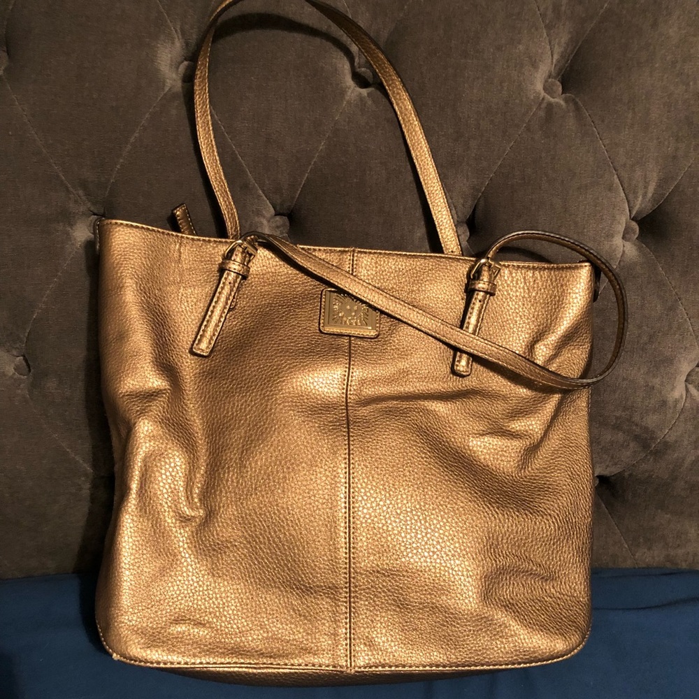 Gold tote